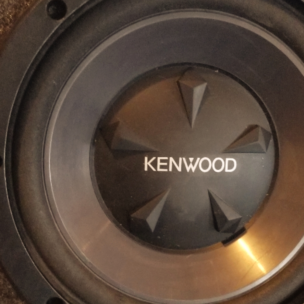 Kenwood speaker and box